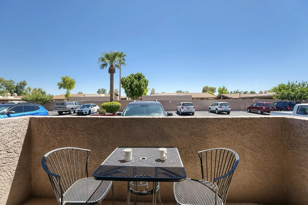 210 Fully Furnished 1Br Suite-Prime Location Scottsdale Apartment